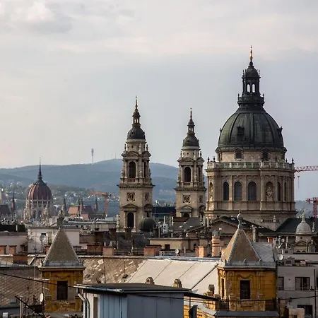 Luxurious Karoly In The Heart Of Lejlighed Budapest